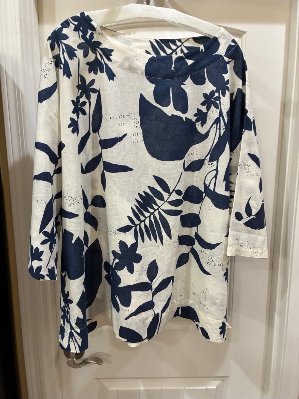 bryn Walker Navy & White Floral Linen Tunic
